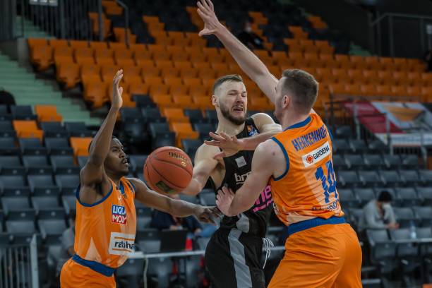 既期待又害 既期待又害