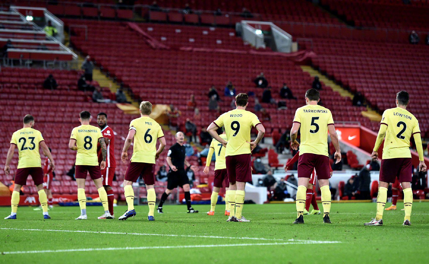 场再起波澜 场再起波澜