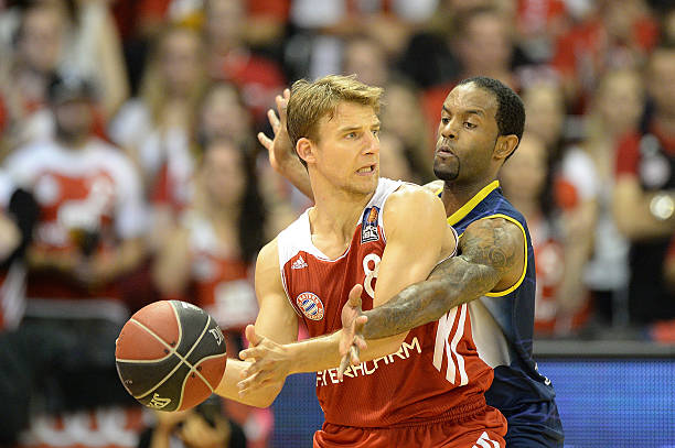 其在国际上 其在国际上